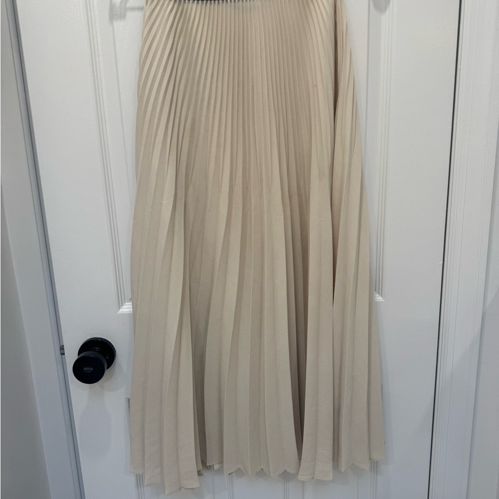 Jenni Kayne Cream A-Line Pleated Skirt